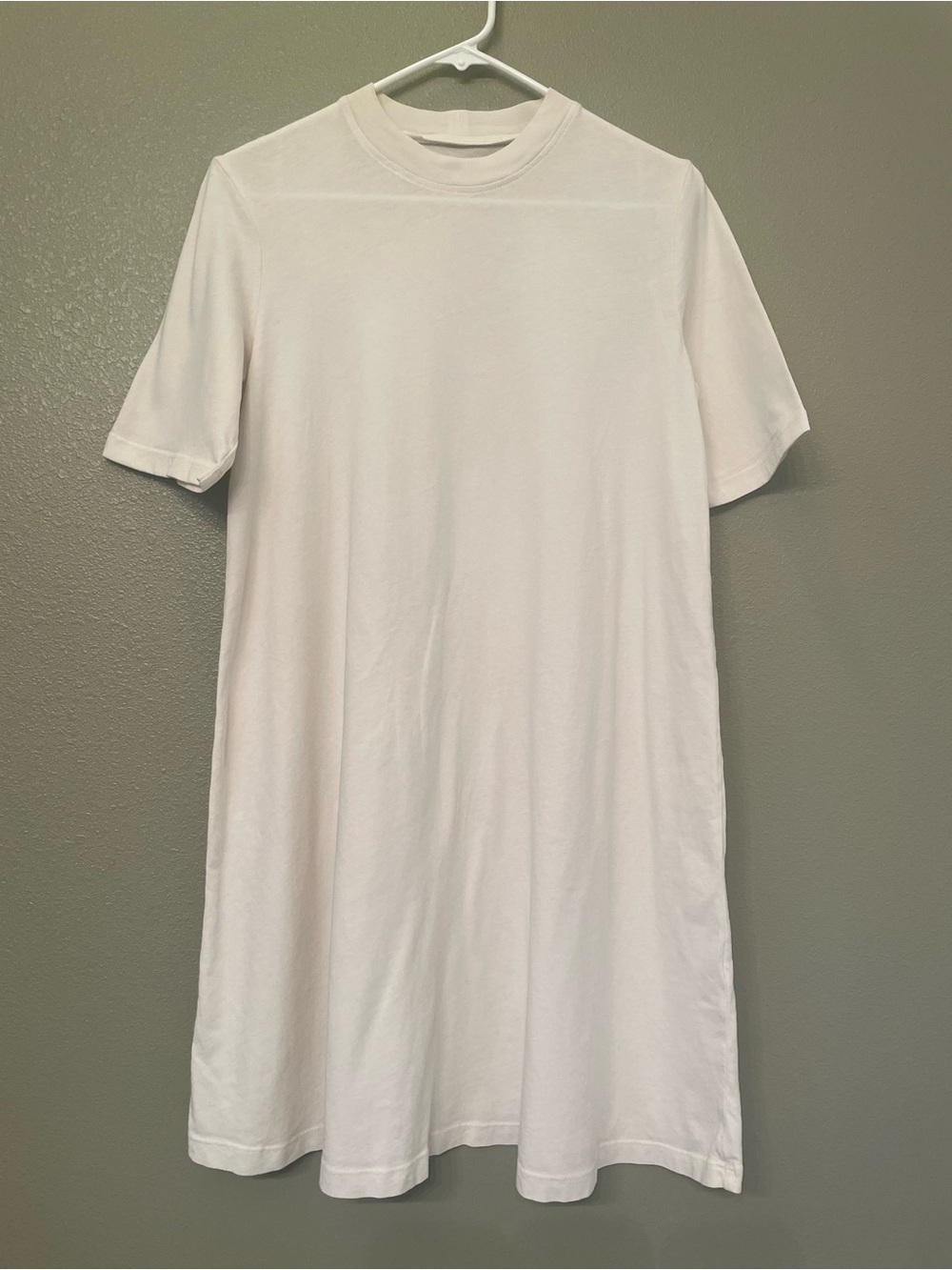 Raquel Allegra Ivory Cream Crew Neck T-Shirt Dress Size 0 (Runs Large)